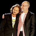 Pete Townshend and Eddie Vedder to play benefit at Rosemont Theatre