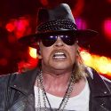 GUNS N’ ROSES-Steven Adler Rejoins for Two Songs