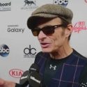 David Lee Roth’s Tasteful Take On “Baker Street”