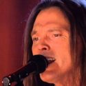 Timothy B. Schmit Talks About Late Bandmate Glenn Frey